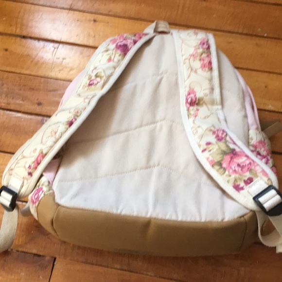 Pink backpack. - Picture 2 of 4